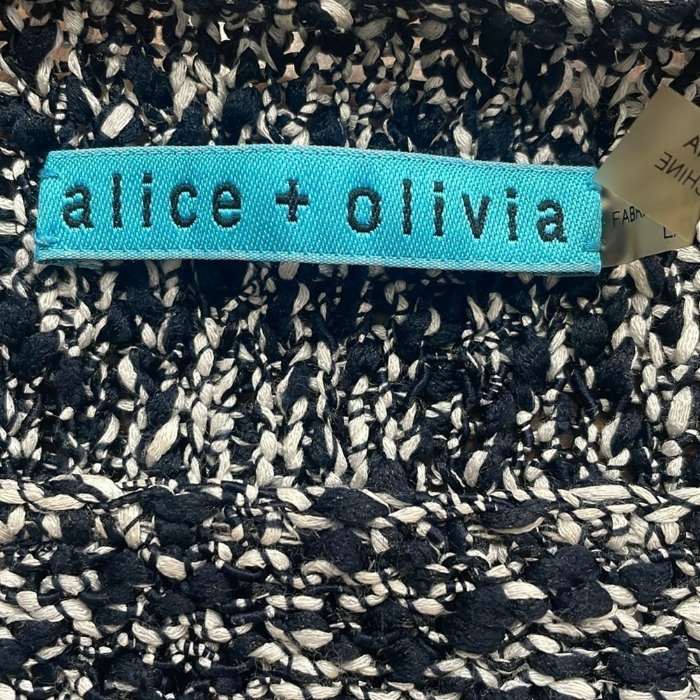 ALICE + OLIVIA Gloria Pullover Sweater - Picture 6 of 8